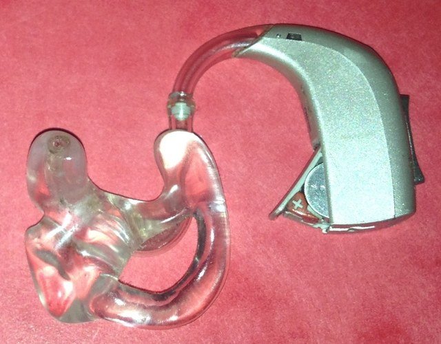 Behind-the-ear BTE hearing aids Kenya for home use